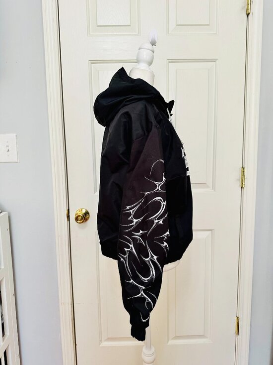 VON DUTCH RHINESTONE STUDDED FULL ZIP HOODED WINDBREAKER LIGHT JACKET BLACK XL - Picture 3 of 10